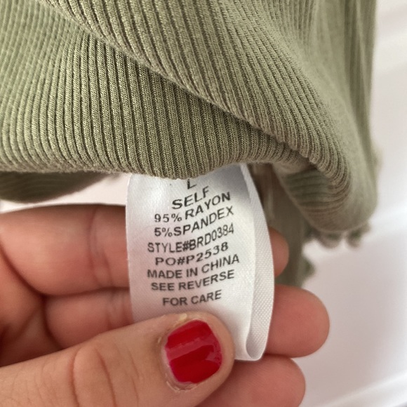 Dress - Picture 4 of 5